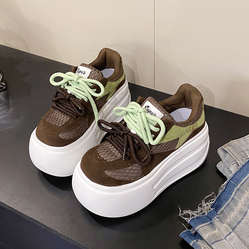 2025 Designer Women Platform C - огляд і ціна Outdoor Lighting Design