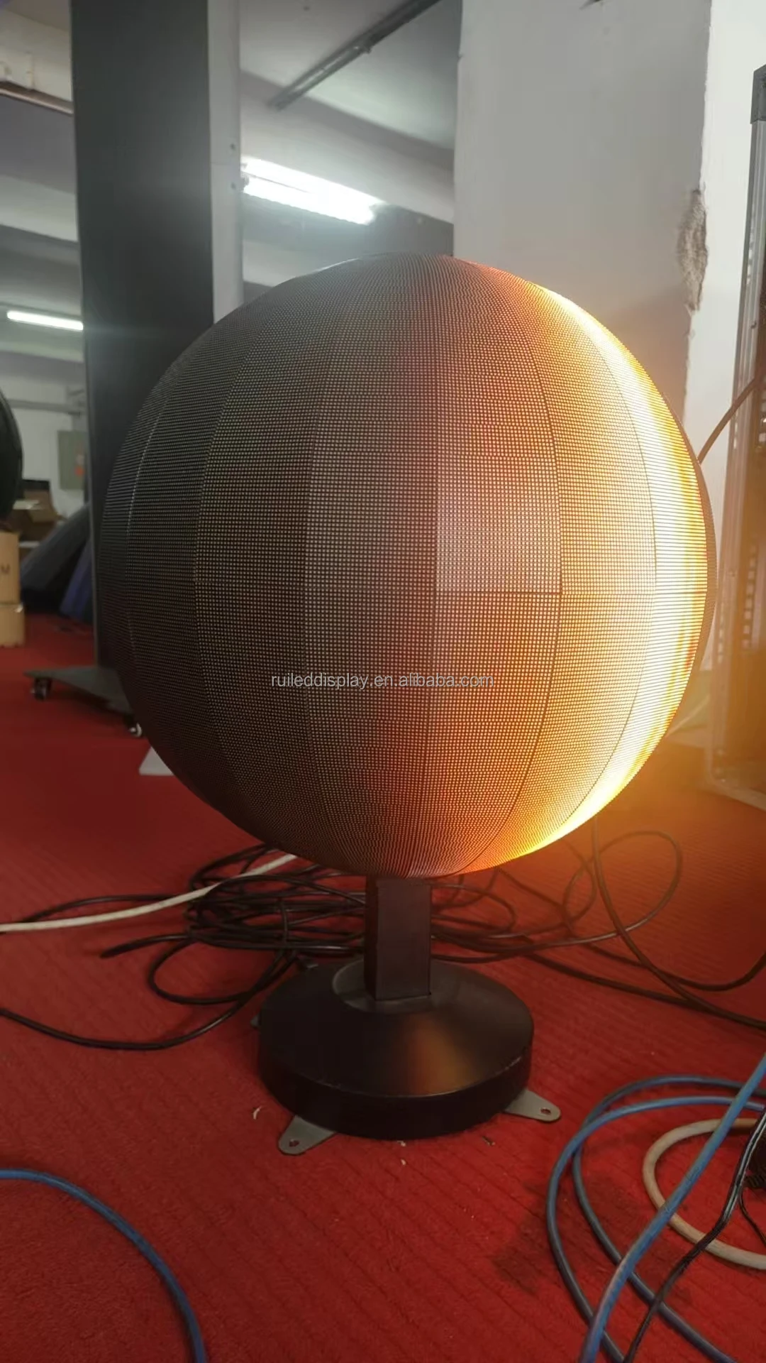 LED Screen Irregular Circle Sp - огляд і ціна Outdoor Lighting Wall